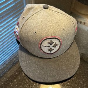 New Era fitted flat brim Pittsburgh Steelers cancer awareness hat - size 7 1/8